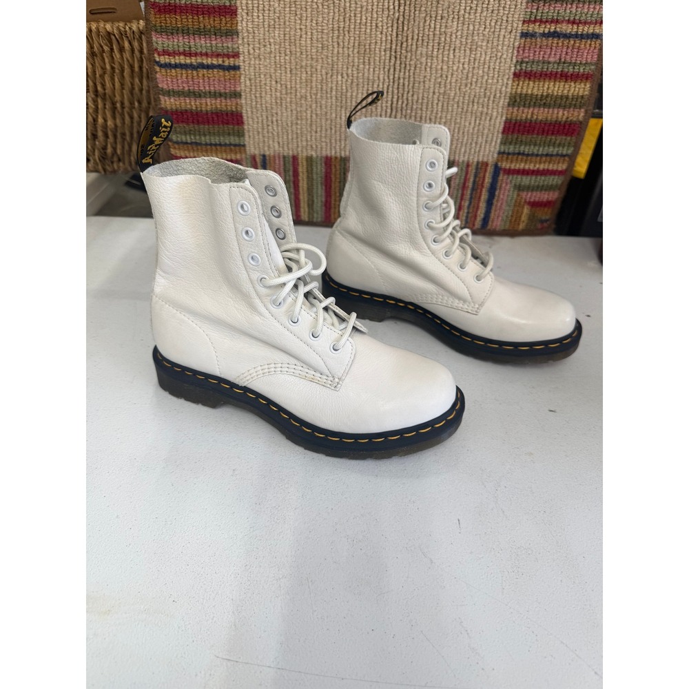 Dr. Martens 1460 Pascal White Virginia Leather Lace Up Boots Womens 9